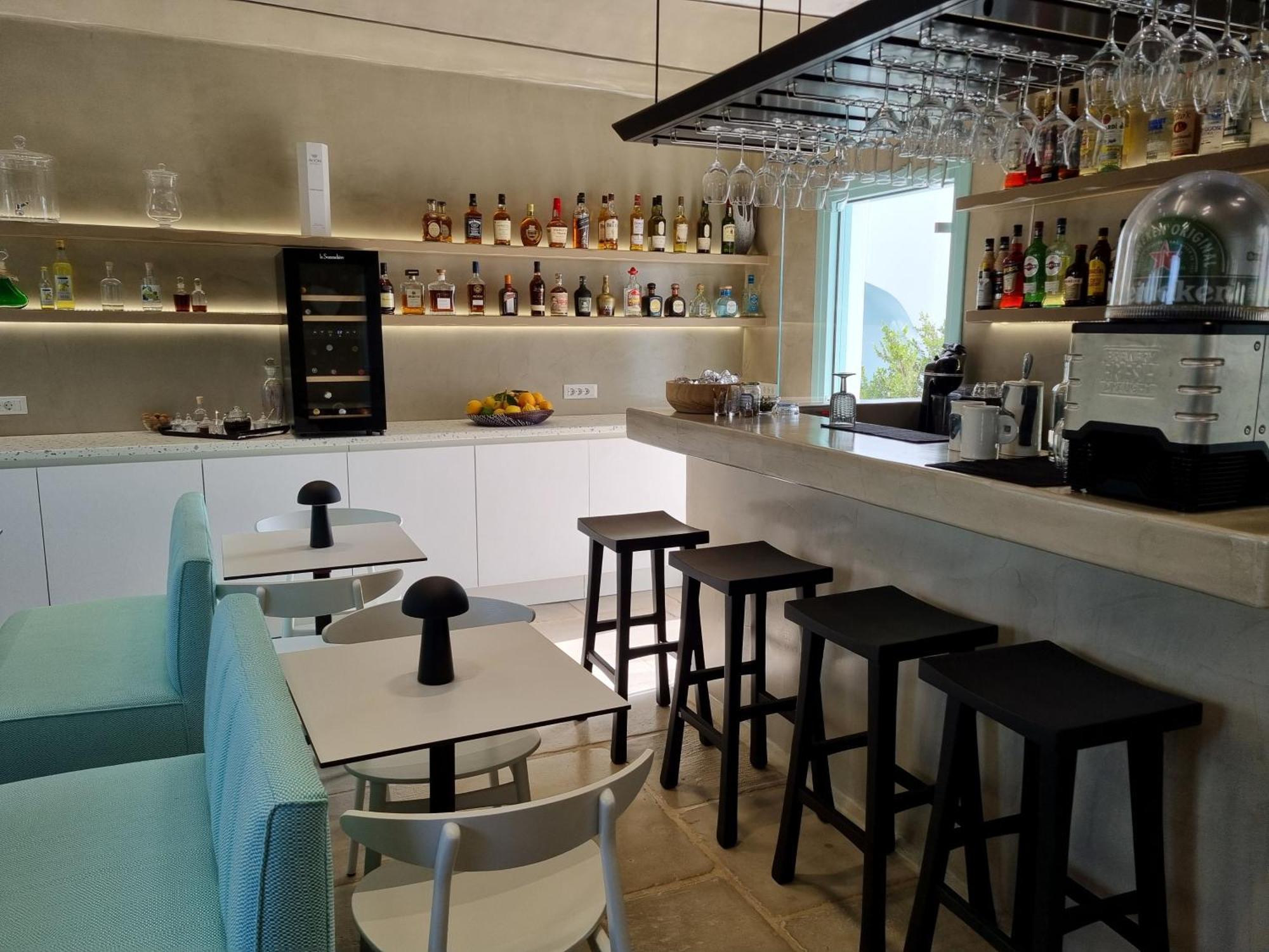 Majo Suites Hotel Agia Anna  Exterior photo
